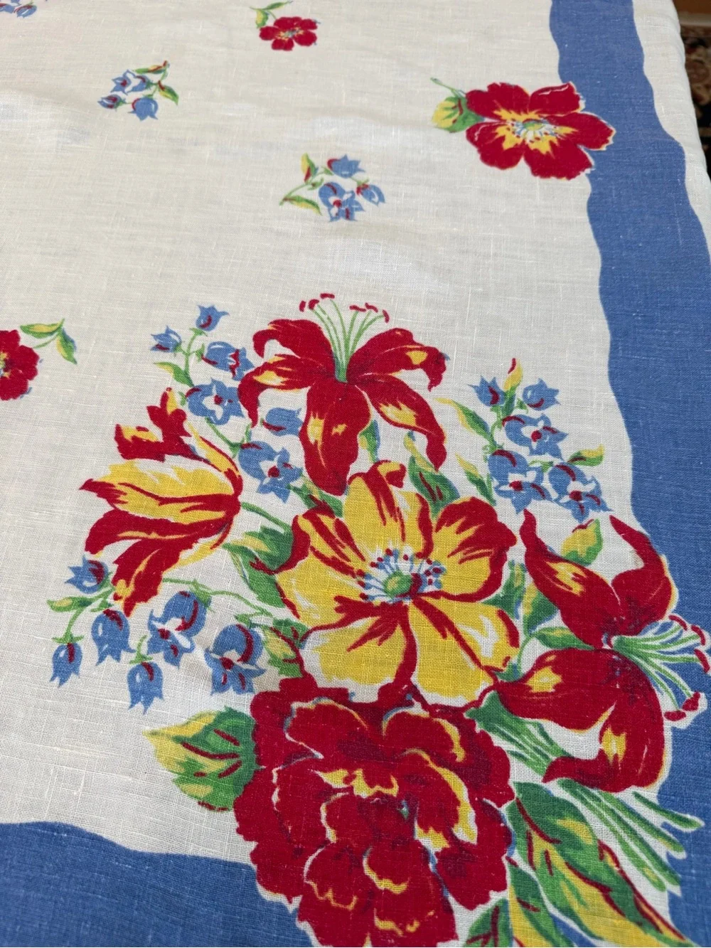 Vintage square mid century floral blue border tablecloth 48”x47” Rockabilly